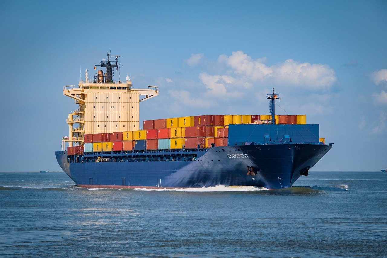 découvrez nos solutions de transport adaptées à tous vos besoins. que ce soit pour le déménagement, la logistique ou le transport de marchandises, nous vous offrons un service rapide, fiable et sécurisé. faites confiance à nos experts pour un transport sans souci.