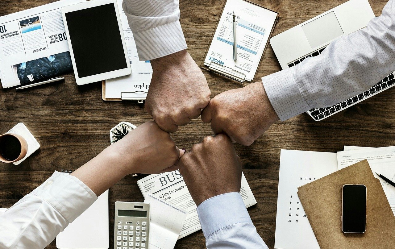 découvrez des activités de team-building innovantes et engageantes pour renforcer les liens de votre équipe, stimuler la collaboration et améliorer la communication. transformez votre environnement de travail en une expérience dynamique et unie grâce à nos programmes sur mesure.