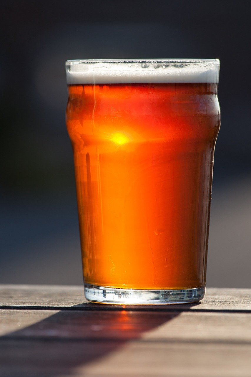 découvrez l'univers fascinant de la bière artisanale : des saveurs uniques, une fabrication authentique et une passion pour la qualité. explorez les brasseries locales, apprenez sur les méthodes de brassage et savourez des bières qui racontent une histoire.
