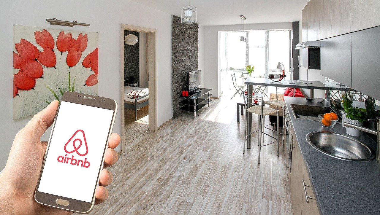 découvrez bnb, votre solution idéale pour des séjours uniques et mémorables. profitez d'un large choix d'hébergements confortables et accueillants, parfaits pour des vacances en famille, entre amis ou en solo. réservez votre expérience dès aujourd'hui !
