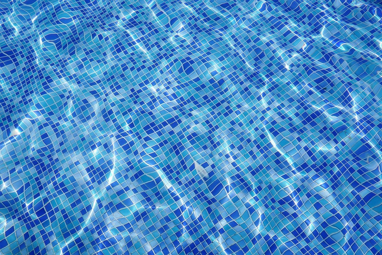 découvrez nos hébergements avec piscine, alliant confort et détente pour des vacances inoubliables. profitez d'un cadre idyllique et de services personnalisés pour un séjour relaxant.