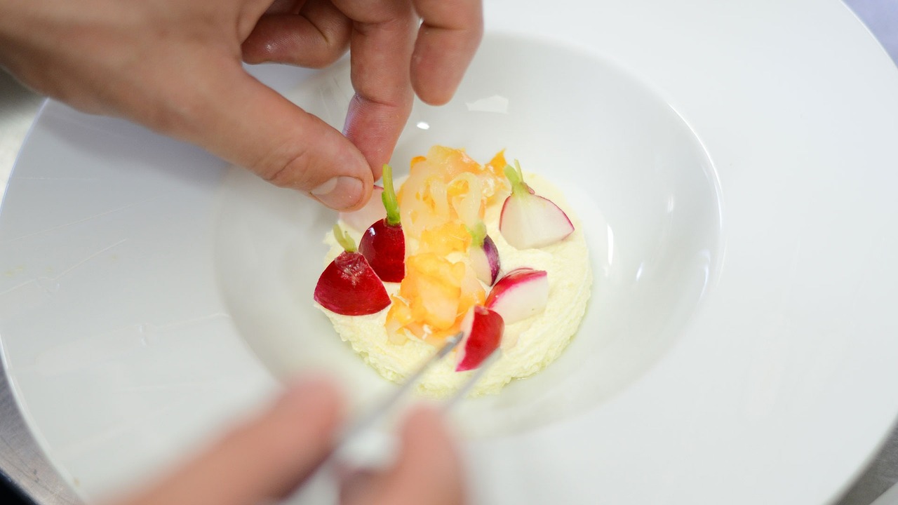 découvrez l'art de la gastronomie : recettes, techniques culinaires et traditions pour éveiller vos papilles et sublimer vos repas.
