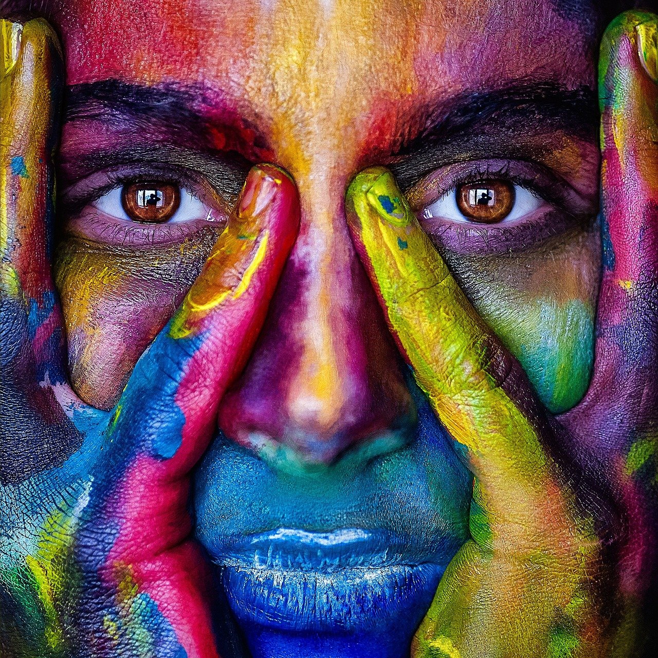 découvrez l'univers fascinant de l'art, où la créativité et l'expression personnelle se rencontrent à travers des œuvres classiques et contemporaines. explorez les différents courants artistiques, les artistes innovants et les expositions incontournables qui enrichissent notre culture et éveillent nos sens.