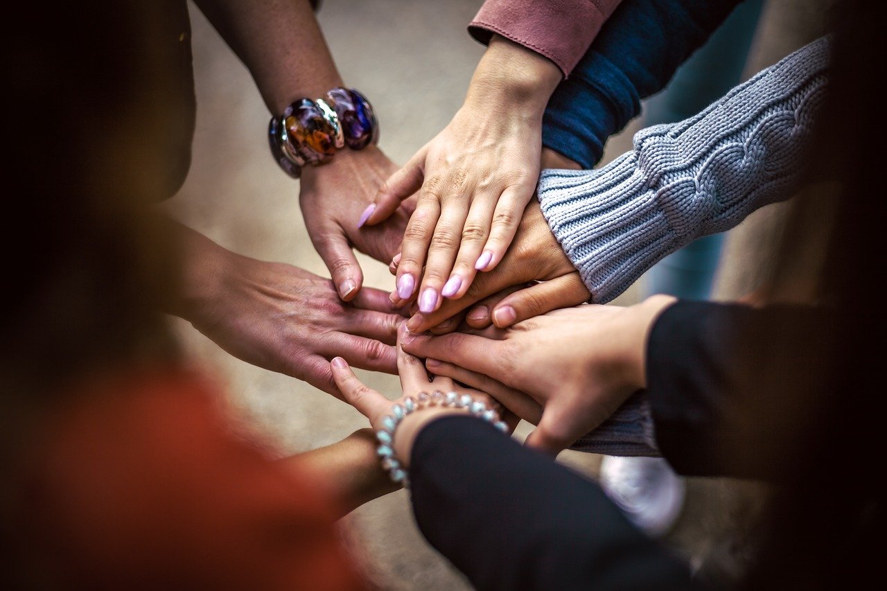 découvrez comment créer des équipes dynamiques qui favorisent la collaboration et l'innovation au sein de votre organisation. transformez votre culture d'entreprise grâce à des stratégies efficaces et des outils adaptés.
