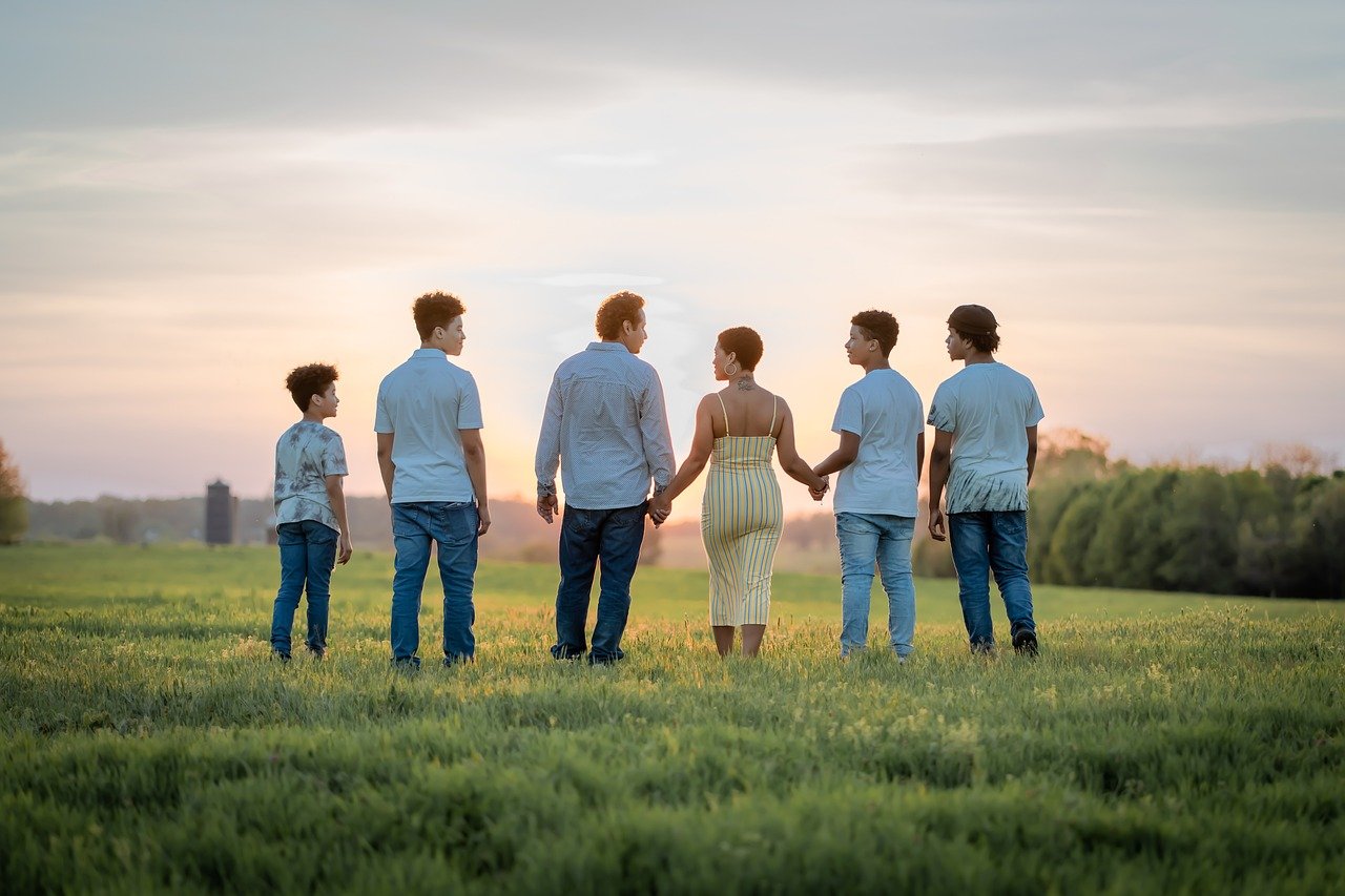 découvrez des activités d'aventure en famille qui renforcent les liens et créent des souvenirs inoubliables. que ce soit des randonnées, des excursions en plein air ou des défis passionnants, explorez des options pour tous les âges et profitez de moments de bonheur ensemble.