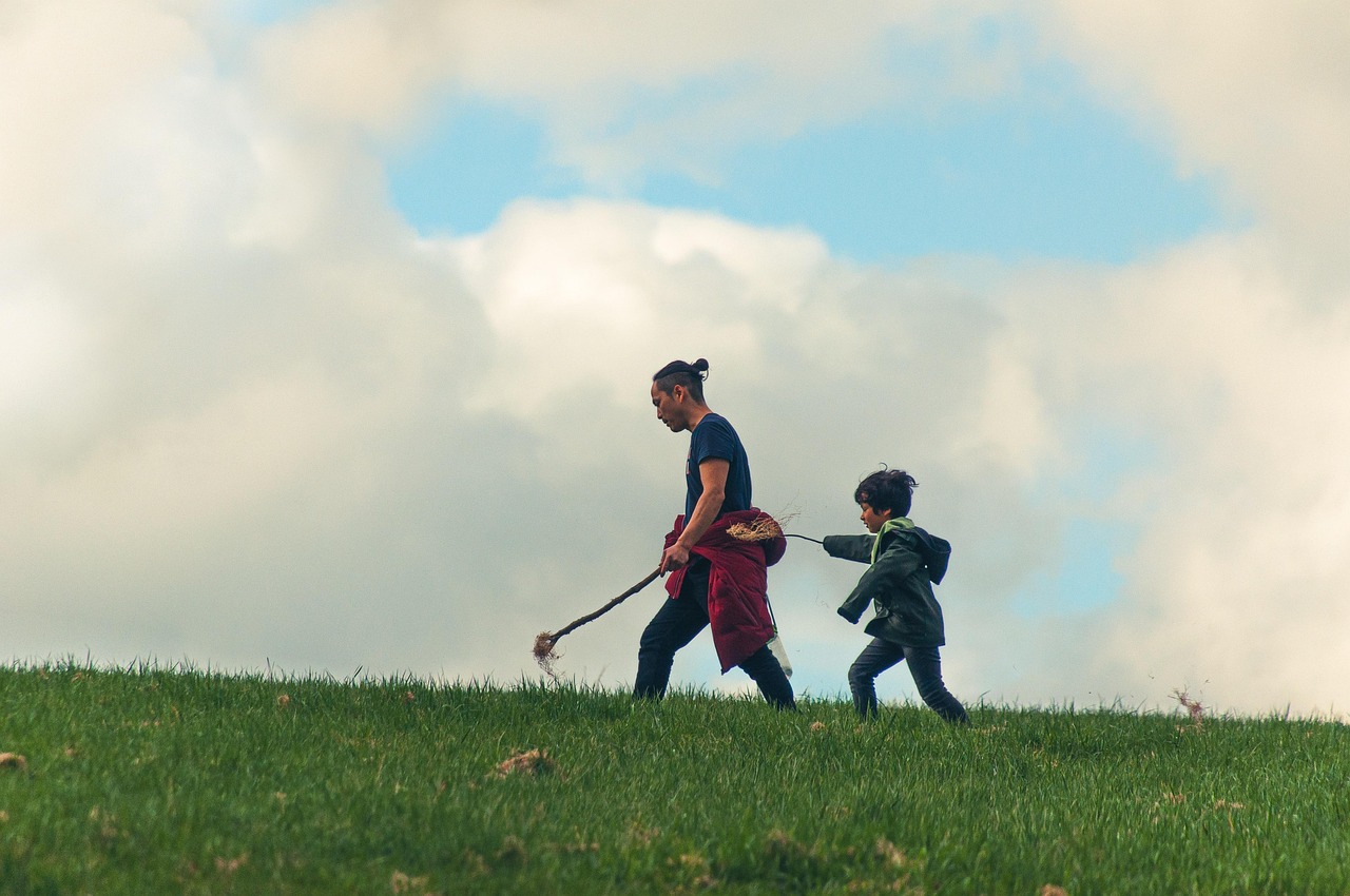 organisez un voyage en famille inoubliable avec nos conseils pratiques, destinations idéales et astuces pour des vacances réussies avec petits et grands.