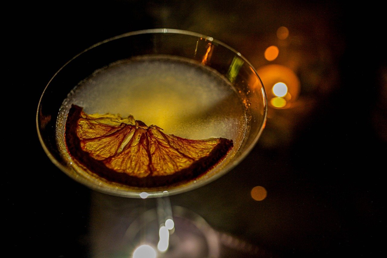 découvrez l'univers des boissons traditionnelles : une plongée dans des recettes authentiques et des saveurs uniques qui racontent l'histoire de cultures à travers le monde. de la limonade maison aux infusions ancestrales, explorez des boissons qui réchauffent le cœur et enivrent les sens.