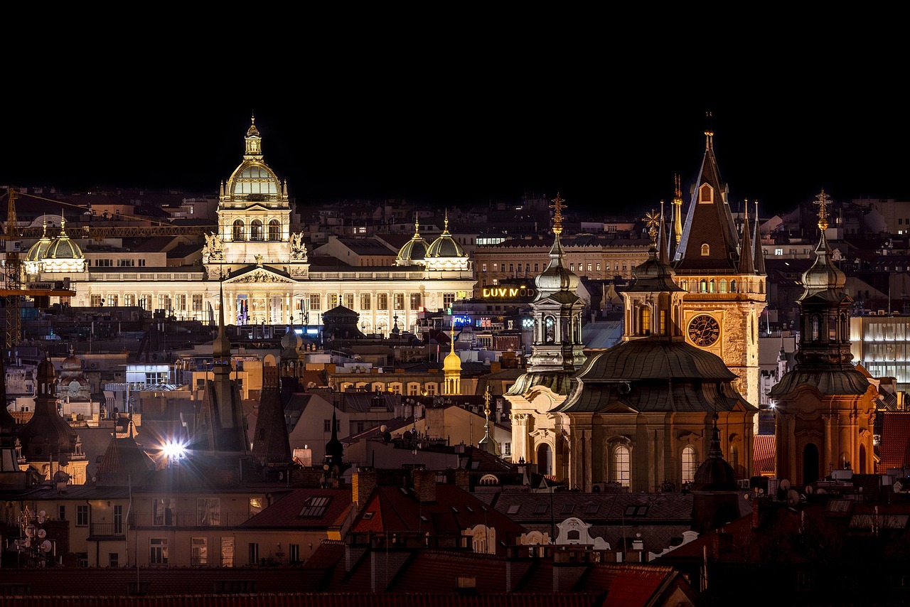 guide de voyage complet pour prague : découvrez les incontournables, conseils pratiques, activités, hébergements et gastronomie pour un séjour mémorable dans la capitale tchèque.