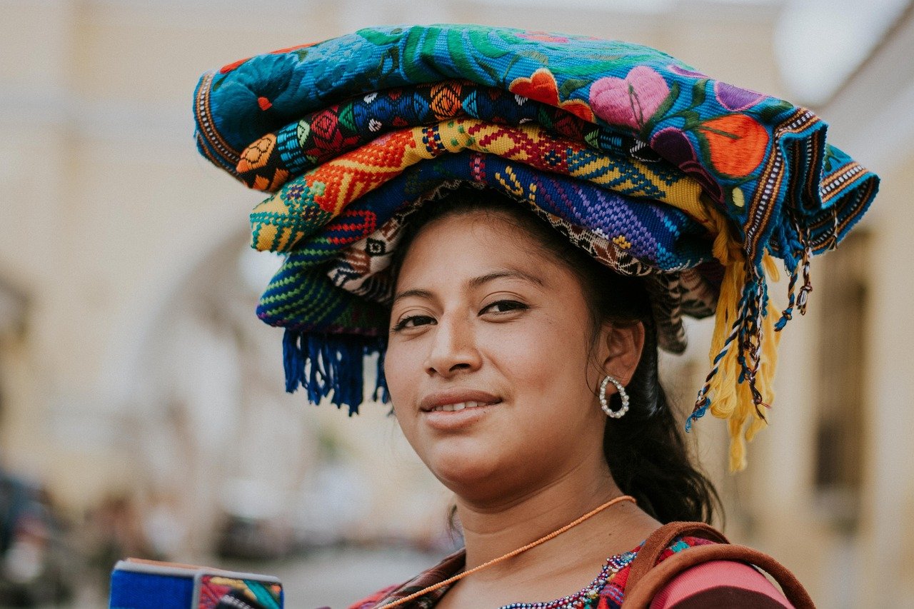 Découvrir les cultures locales pendant vos voyages d’aventure