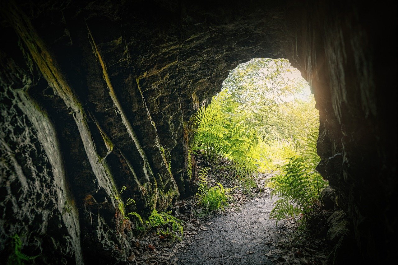 L’exploration des grottes : un nouvel eldorado d’aventure