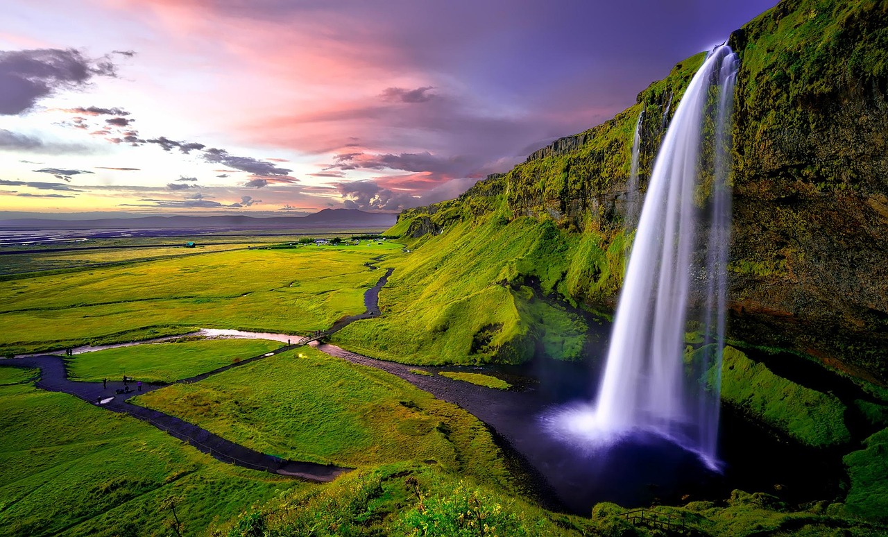 À la découverte de l’Islande : la toute première agence de voyages au cœur des terres vikings