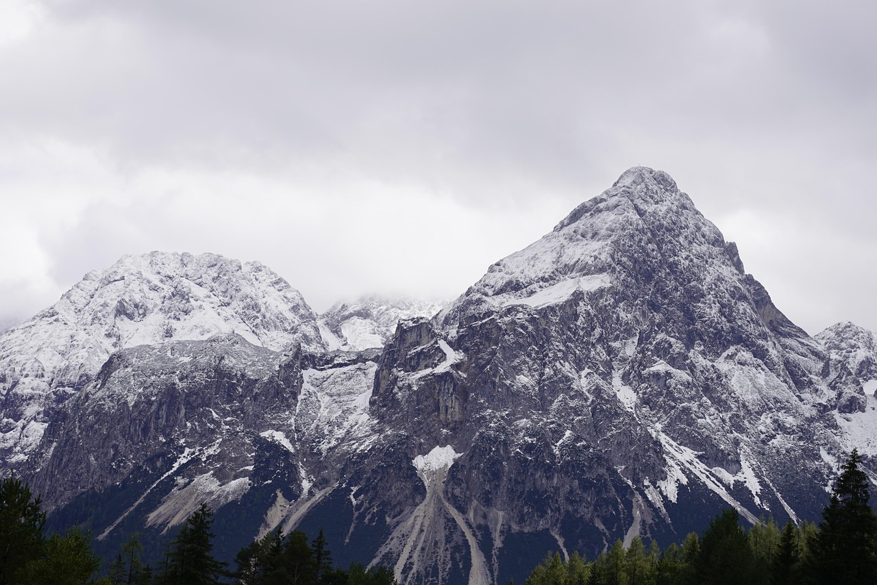 Les Alpes Mancelles : Explorez la beauté naturelle de la Sarthe pour un week-end inoubliable en Pays de la Loire
