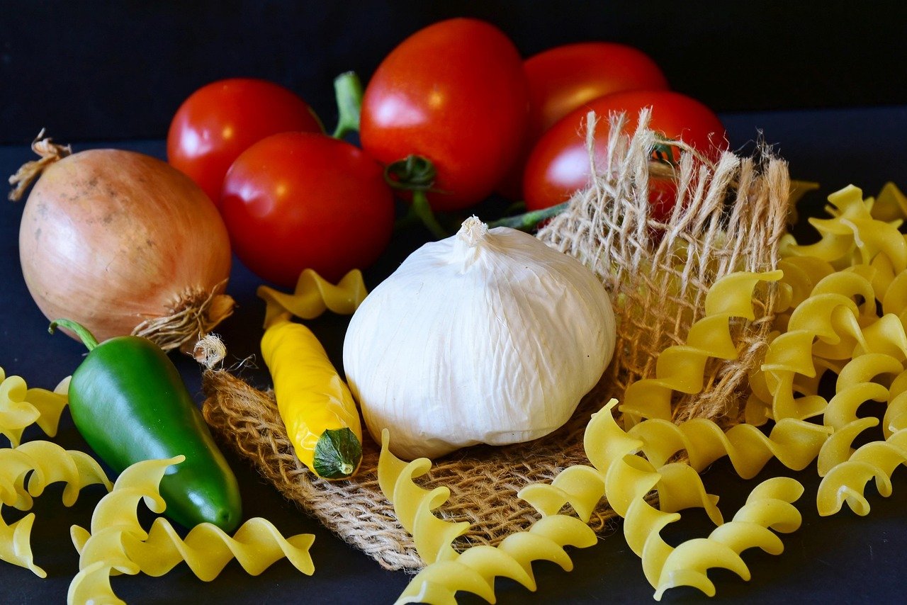 Découvrez la nouvelle Sala Scala à Gran Canaria : une expérience culinaire locale accompagnée de spectacles révélant l’essence vibrante de l’île.