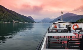 découvrez lugano, une charmante ville suisse au bord du lac, réputée pour son climat doux, ses magnifiques paysages alpins et sa culture vibrante. explorez ses parcs luxuriants, savourez une cuisine délicieuse et appréciez l'architecture italienne typique.