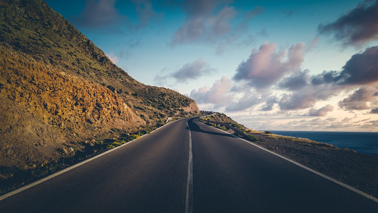 découvrez les destinations estivales incontournables pour des vacances inoubliables. plages ensoleillées, paysages à couper le souffle et activités palpitantes vous attendent cet été. planifiez votre escapade parfaite dès maintenant !