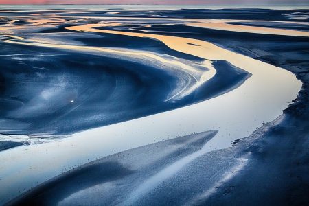 découvrez les côtes à couper le souffle du monde, entre plages de sable doré, falaises majestueuses et paysages marins époustouflants. plongez dans l'exploration des littorals qui font la renommée des destinations balnéaires, alliant nature, aventure et beauté.