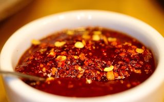 découvrez l'univers savoureux des tapas, ces délicieuses spécialités espagnoles qui allient tradition et créativité. parfaites pour partager entre amis ou en famille, nos tapas vous promettent une explosion de saveurs et une expérience culinaire inoubliable.