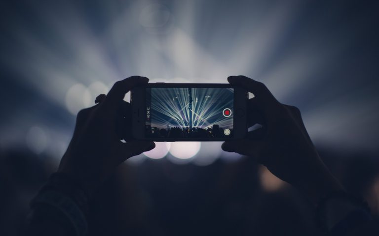 découvrez les événements culturels incontournables qui animent notre communauté. plongez dans la richesse de la culture à travers des festivals, des expositions, et des spectacles qui célèbrent l'art et la créativité. ne manquez pas l'occasion de vivre des expériences uniques et d'élargir vos horizons culturels.