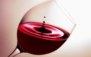 découvrez l'univers fascinant des caves à vin, où tradition et passion se mêlent pour offrir une expérience unique aux amateurs de vin. explorez des dégustations, des visites de chais et des conseils d'experts pour savourer chaque gorgée.