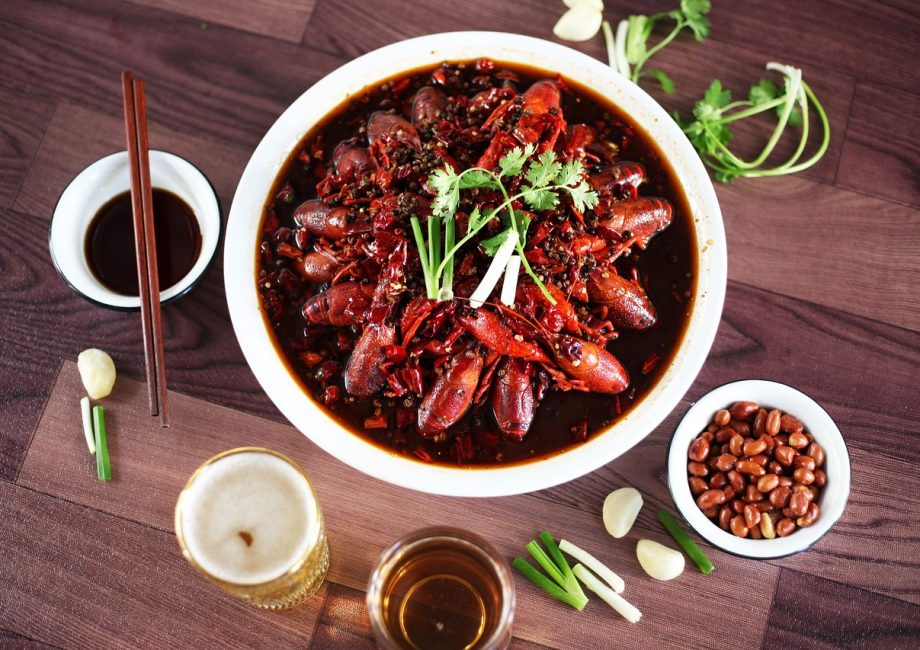 découvrez l'univers savoureux de la fusion cuisine, où les traditions culinaires du monde se rencontrent pour créer des plats innovants et délicieux. explorez des recettes uniques qui marient saveurs, textures et cultures pour une expérience gastronomique inoubliable.