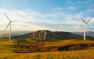 découvrez l'écotourisme durable : une approche respectueuse de l'environnement qui préserve les écosystèmes tout en offrant des expériences authentiques et enrichissantes. explorez des destinations qui favorisent la conservation et le bien-être des communautés locales.