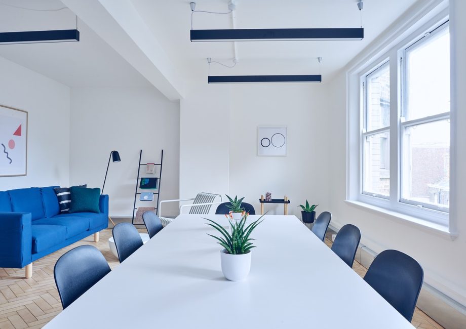 découvrez les tables yougoslaves, alliant artisanat traditionnel et design moderne. explorez notre collection unique qui met en valeur l'élégance et la fonctionnalité pour tous les intérieurs.