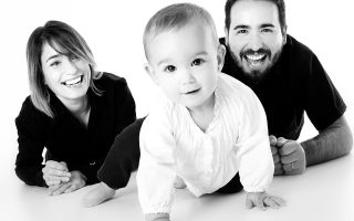 découvrez des activités familiales amusantes et enrichissantes pour tous les âges. que vous cherchiez des sorties en plein air, des ateliers créatifs ou des jeux en intérieur, trouvez des idées pour renforcer les liens familiaux et passer des moments inoubliables ensemble.