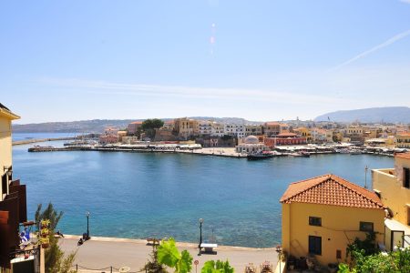 découvrez les meilleurs restaurants à chania, où la cuisine crétoise authentique et les saveurs méditerranéennes se rencontrent. profitez d'une expérience culinaire unique avec des plats préparés à partir d'ingrédients frais et locaux. que vous recherchiez des tavernes traditionnelles ou des restaurants modernes, chania a de quoi ravir vos papilles.