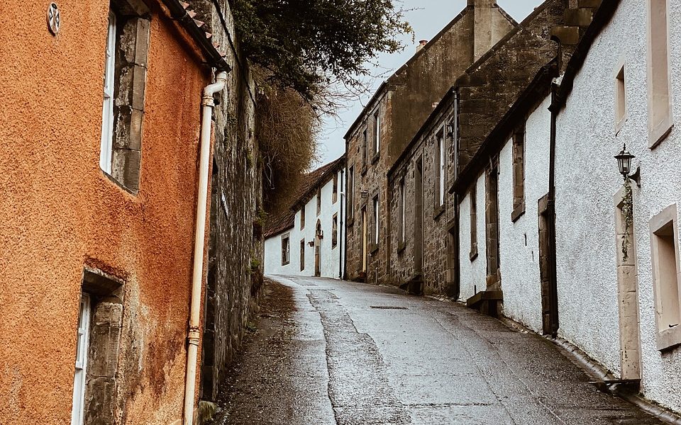 découvrez les villages historiques, témoins d'un riche patrimoine culturel. explorez des ruelles pittoresques, des monuments anciens et vivez une expérience authentique au cœur de l'histoire.