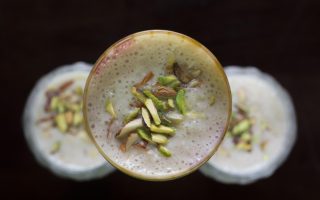 découvrez la cuisine saisonnière, un voyage gastronomique qui met en avant des ingrédients frais et locaux, célébrant les saveurs de chaque saison pour des plats savoureux et authentiques.