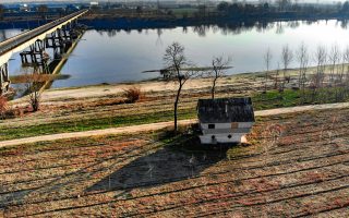 découvrez l'émilie-romagne, une région italienne célèbre pour sa riche gastronomie, ses paysages pittoresques et son patrimoine culturel. explorez des villes historiques comme bologne et parme, et profitez des délices culinaires qui font la renommée de cette terre d'art et de traditions.