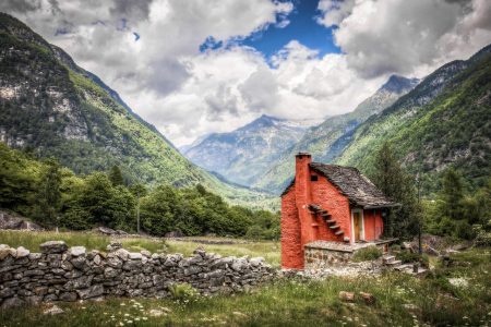 découvrez les majestueuses alpes, un paradis naturel où la montagne rencontre l'aventure. explorez des paysages à couper le souffle, des activités en plein air passionnantes et une richesse culturelle unique. parfait pour les amateurs de ski, de randonnée et de gastronomie alpine.