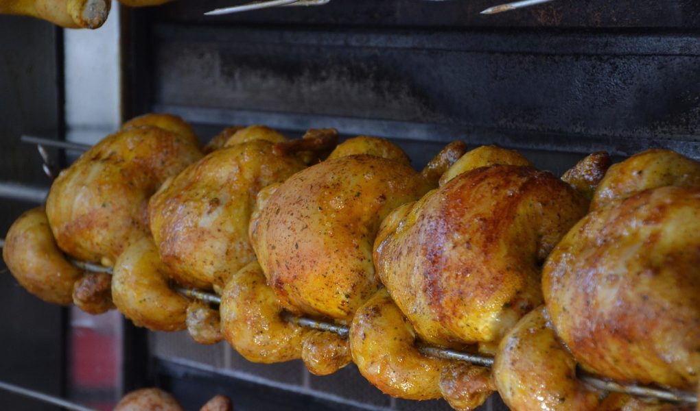découvrez un marché fermier animé où les producteurs locaux proposent des fruits, légumes, produits artisanaux et délices gourmands. profitez de l'authenticité et de la fraîcheur directement de la ferme à votre table.