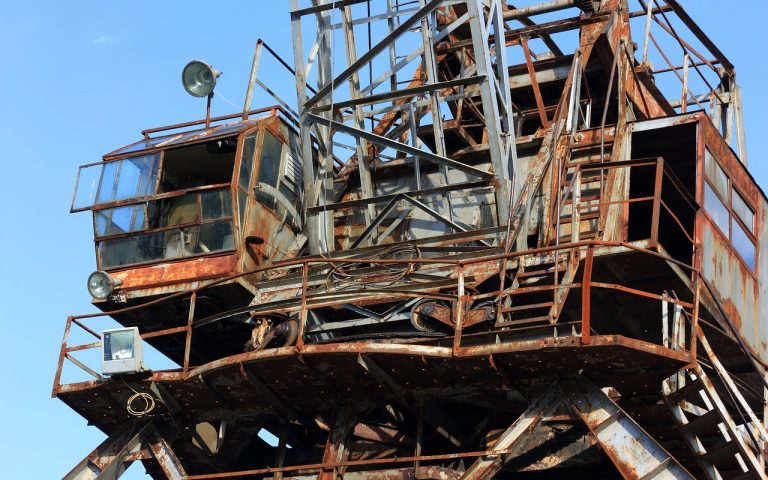 découvrez l'univers captivant de bakar, un artiste innovant qui fusionne des styles musicaux uniques pour créer des mélodies envoûtantes. plongez dans ses paroles sincères et son ambiance électrisante qui ne manqueront pas de vous inspirer et de vous divertir.