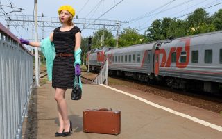 découvrez l'univers fascinant des chemins de fer : historique, innovations, types de trains et l'impact des chemins de fer sur l'économie et l'environnement. explorez les différentes lignes ferroviaires et leurs paysages à couper le souffle.