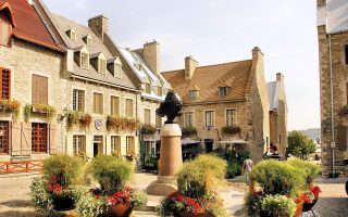 découvrez les meilleures aventures à vivre au québec : activités de plein air, paysages à couper le souffle, parcs nationaux et sensations fortes vous attendent lors de votre séjour dans la belle province.