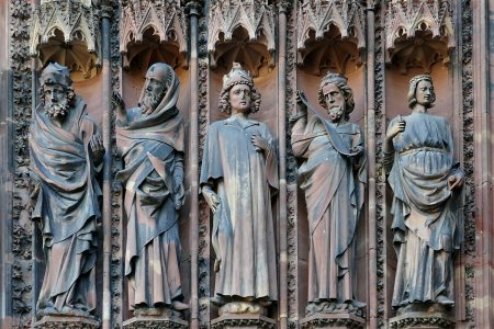 découvrez strasbourg, une ville emblématique d’alsace réputée pour sa cathédrale gothique, ses maisons à colombages, son quartier de la petite france et sa richesse culturelle au cœur de l’europe.