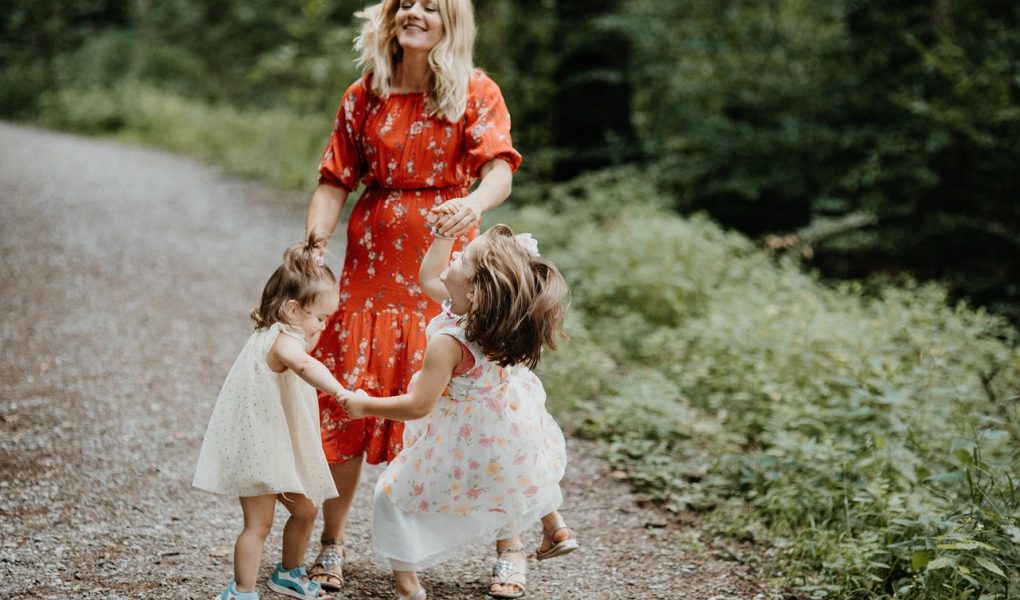 découvrez des idées originales et activités amusantes pour vos sorties en famille. profitez de moments inoubliables avec des suggestions adaptées à tous les âges et tous les budgets.