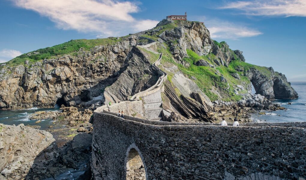 découvrez les meilleurs quartiers de bilbao : ambiance, culture, attractions et conseils pour explorer cette ville dynamique du pays basque. idéal pour préparer votre séjour !