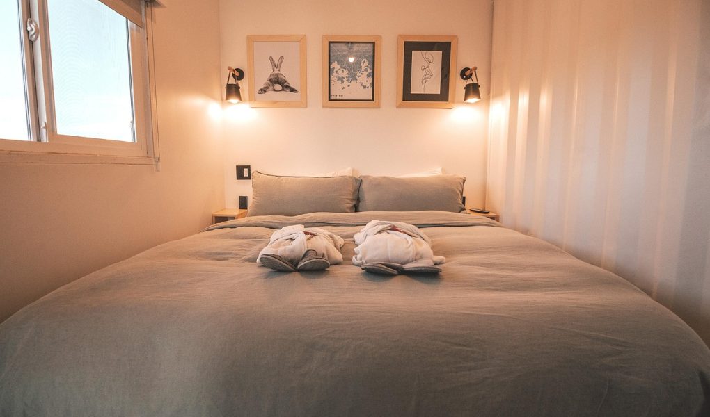 découvrez notre hôtel moderne idéalement situé, proposant des chambres confortables, un service chaleureux et toutes les commodités nécessaires pour un séjour agréable, que ce soit pour un voyage d'affaires ou de loisirs. réservez dès maintenant votre chambre au meilleur prix.