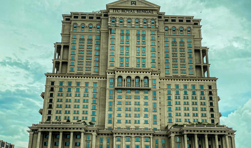 découvrez les plus beaux hôtels de luxe pour un séjour inoubliable : services exclusifs, chambres élégantes et expériences uniques. réservez votre escapade de rêve dès maintenant !