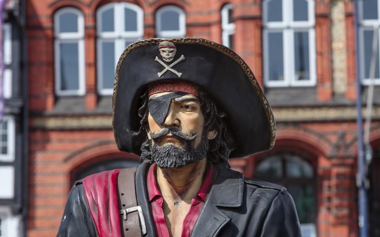 partez à l'aventure en mer et découvrez des récits fascinants de navigation, d'exploration et de trésors cachés. vivez une expérience maritime inoubliable !