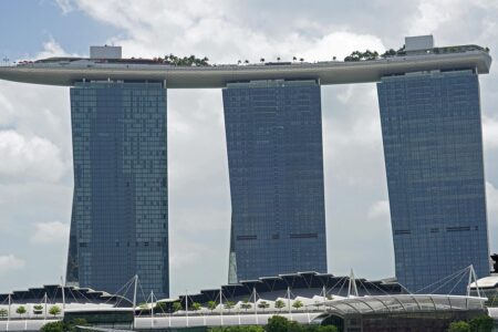 découvrez une sélection d'hôtels de luxe offrant confort, service haut de gamme et expériences exclusives pour des séjours inoubliables dans les plus belles destinations.