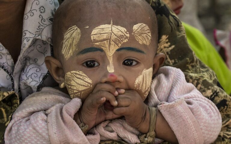 découvrez la richesse du patrimoine culturel : traditions, monuments, expressions artistiques et savoir-faire transmis de génération en génération à travers le monde.