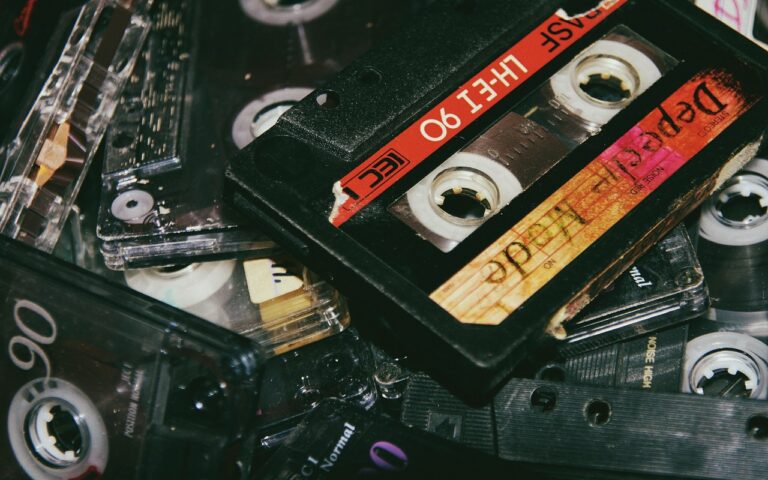 découvrez nos archives : une collection complète de documents, articles et ressources historiques, classés par thématiques et années, pour faciliter vos recherches et enrichir vos connaissances.