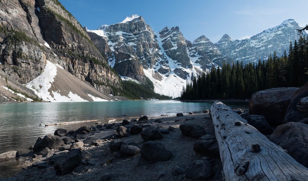 découvrez le canada : un pays vaste aux paysages grandioses, riche en cultures, nature spectaculaire, villes dynamiques et histoire fascinante au cœur de l’amérique du nord.