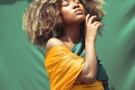 découvrez l'héritage, la culture et l'histoire du peuple afro-guyanais, descendants africains de guyane. explorez leurs traditions, leur cuisine, leurs valeurs et leur contribution à la diversité culturelle de la région.