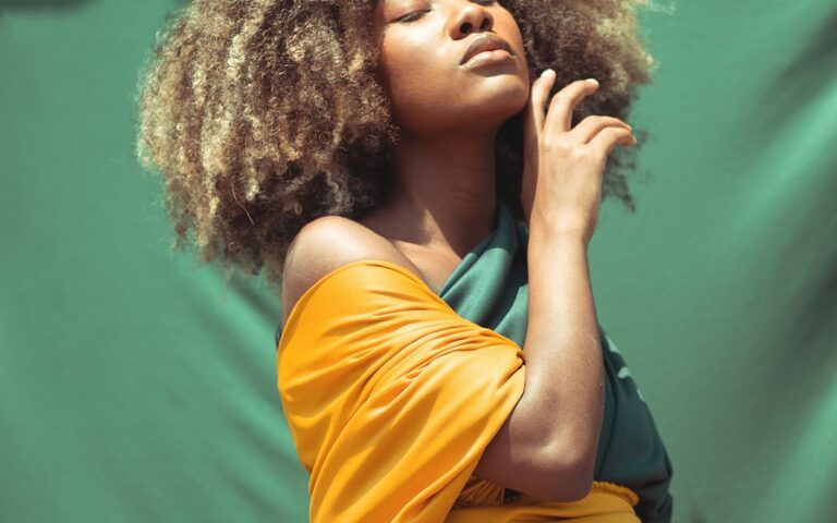 découvrez l'héritage, la culture et l'histoire du peuple afro-guyanais, descendants africains de guyane. explorez leurs traditions, leur cuisine, leurs valeurs et leur contribution à la diversité culturelle de la région.