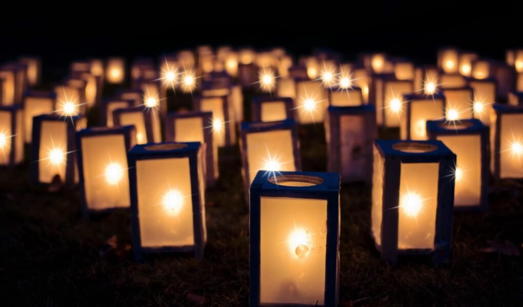 découvrez le outdoor film festival, un événement unique célébrant le cinéma en plein air avec des projections inspirantes et des films dédiés à l'aventure, la nature et le sport.