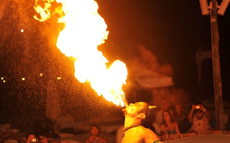 découvrez les événements culturels incontournables près de chez vous : expositions, concerts, festivals, spectacles et bien plus pour vivre et partager la richesse de la culture locale et internationale.